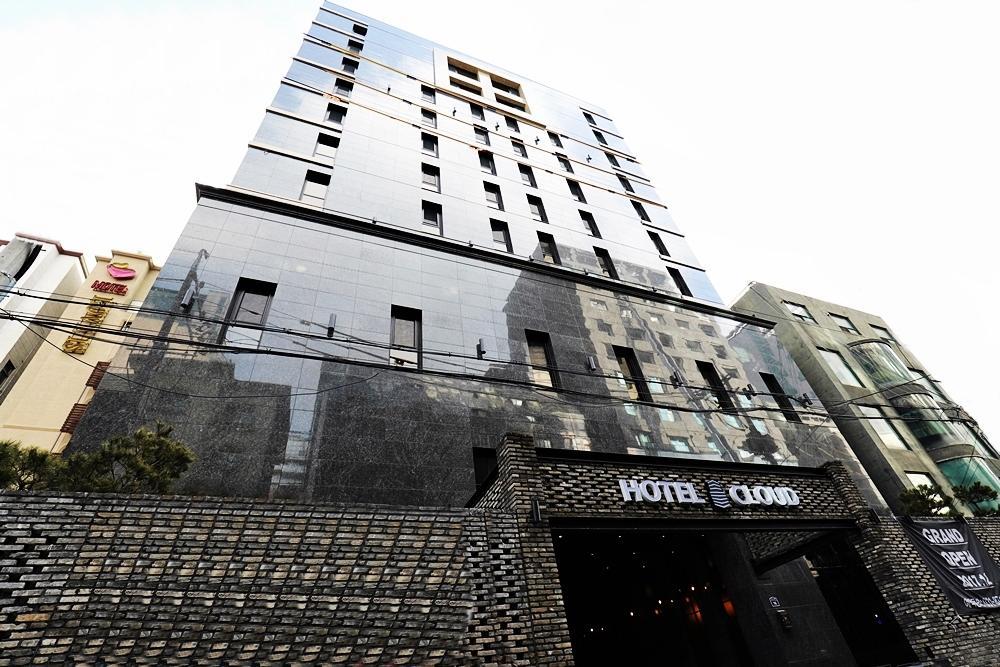 Uijeongbu Cloud Hotel Екстериор снимка